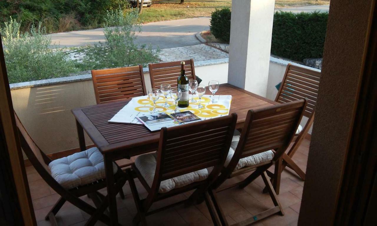 Delfin Apartment Novigrad Istria Exterior foto